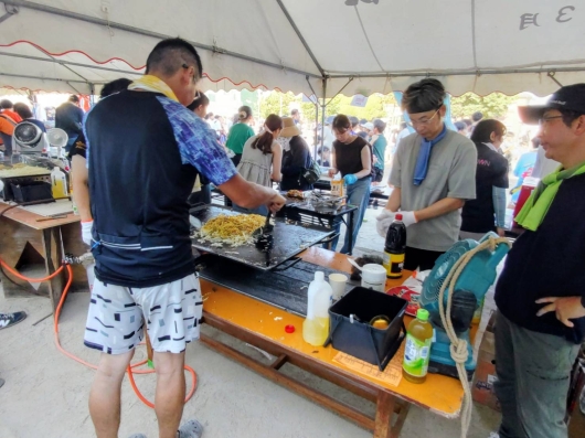 島田さん焼きそば先生.jpg